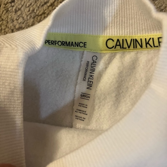 Calvin Klein Cropped Sweatshirt - Picture 4 of 4
